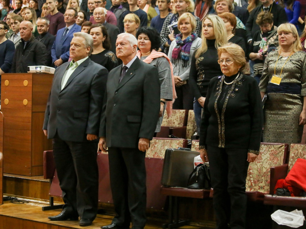 Актуальні проблеми сучасної стоматології
