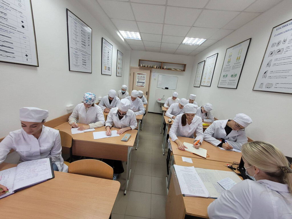 27 жовтня - День української писемності та мови