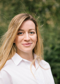 Дворник Анна Валентинівна